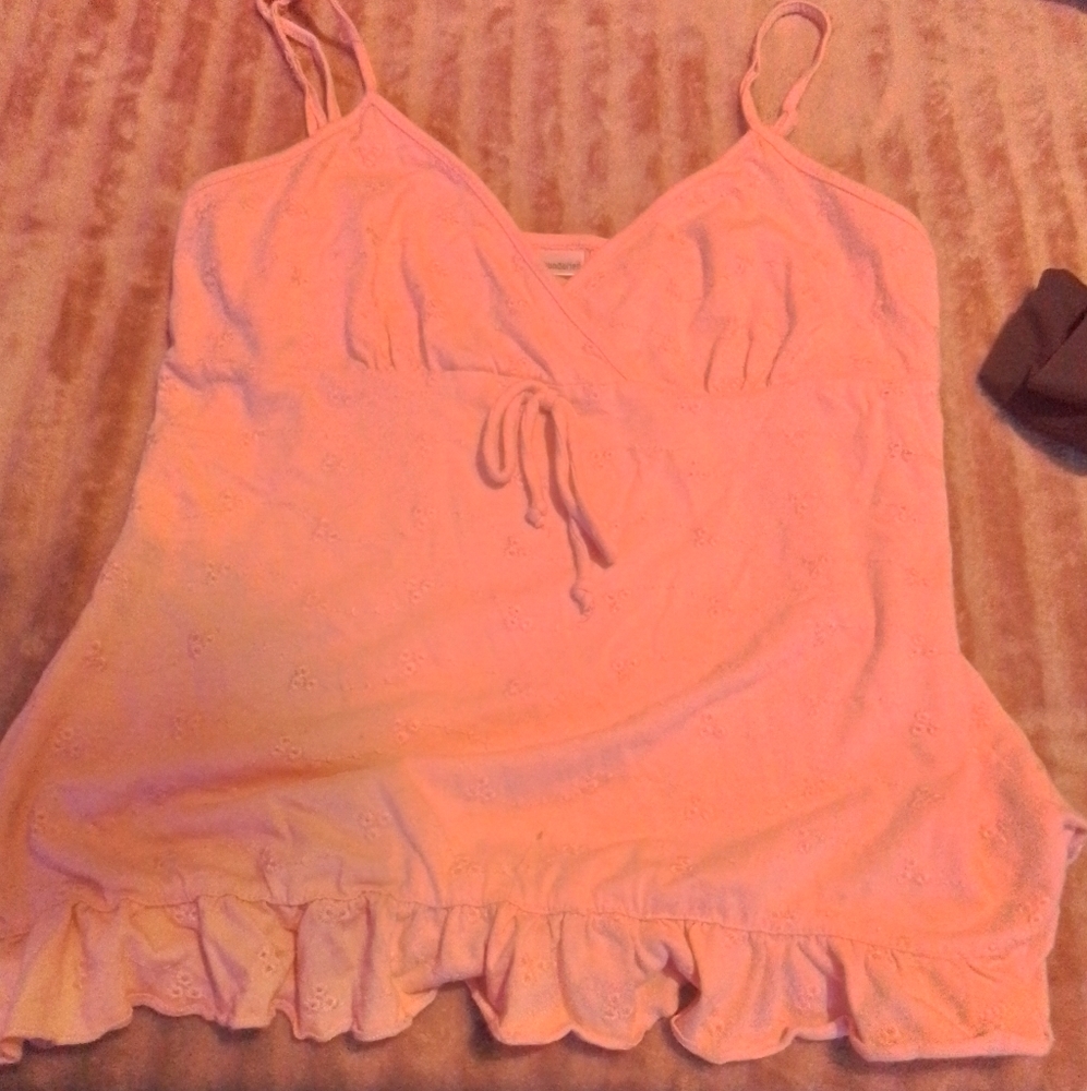 Blouse ruffles on bottom